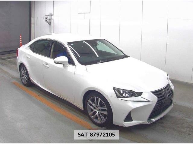 Lexus IS 2016-11 7804656-0