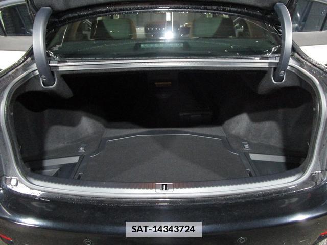 Lexus IS 2008-12 7806166-14