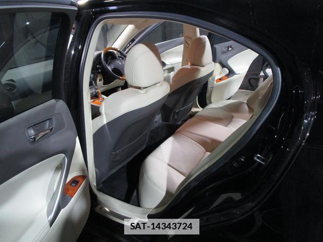 Lexus IS 2008-12 7806166-15