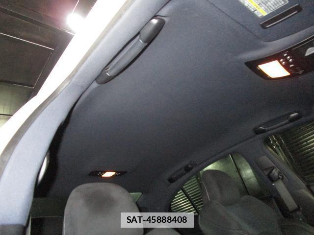 Lexus IS 2010-05 7806185-17