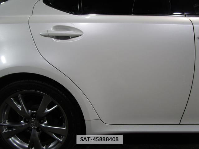 Lexus IS 2010-05 7806185-7