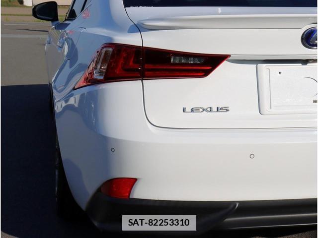 Lexus IS 2014-03 7808694-16