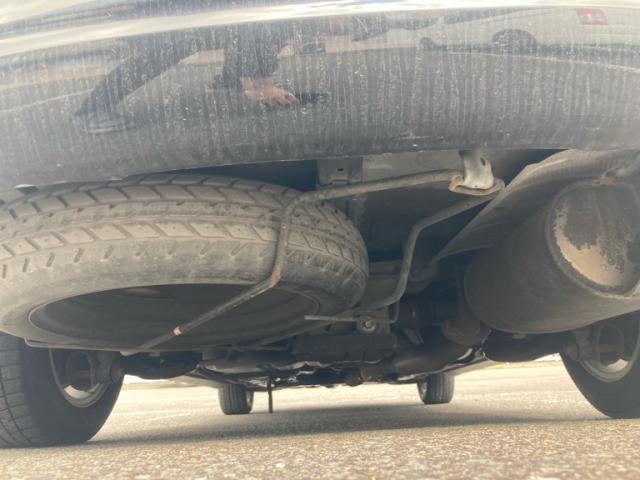 Toyota ISIS 2010-08 7793333-5