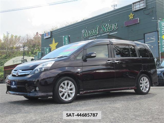 Toyota ISIS 2013-09 7802676-0