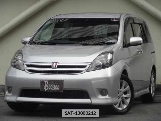 Toyota ISIS 2010-03 7805177-1