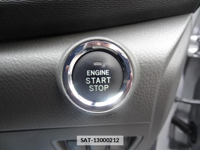 Toyota ISIS 2010-03 7805177-17