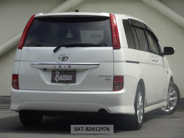 Toyota ISIS 2009-12 7805202-1