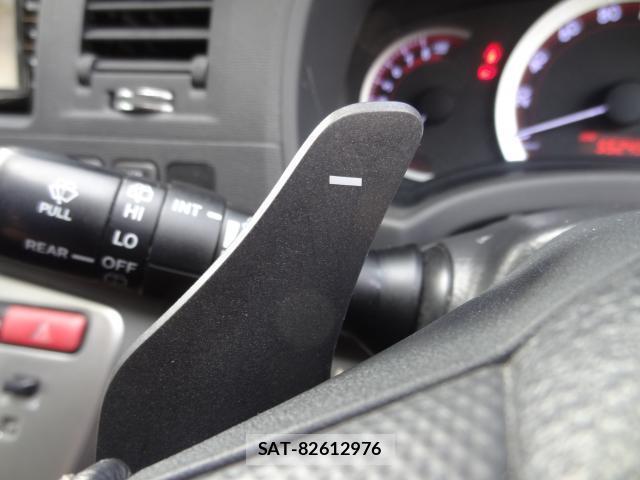 Toyota ISIS 2009-12 7805202-17