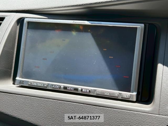 Toyota ISIS 2009-12 7805692-3