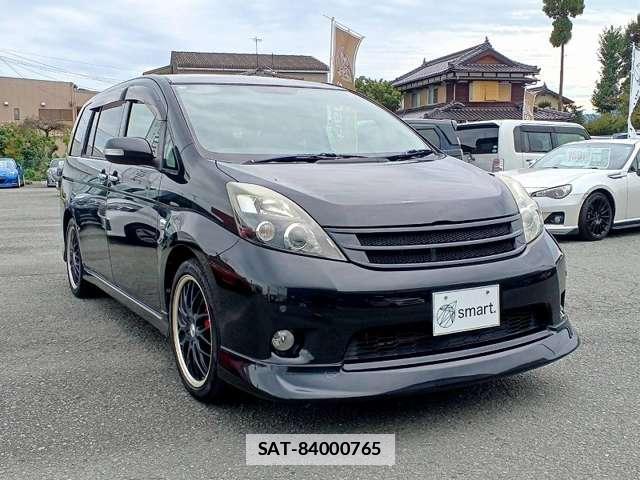 Toyota ISIS 2010-07 7809914-18