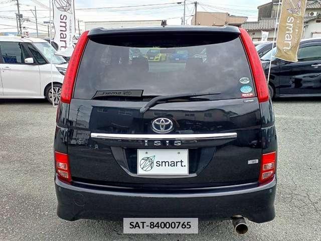 Toyota ISIS 2010-07 7809914-5