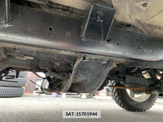 Mitsubishi JEEP 1990-02 7807999-12