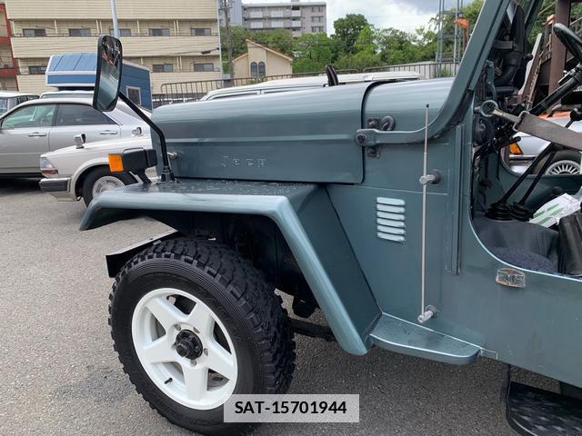 Mitsubishi JEEP 1990-02 7807999-5