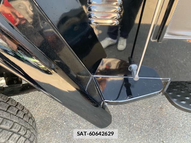 Mitsubishi JEEP 1995-03 7808000-4