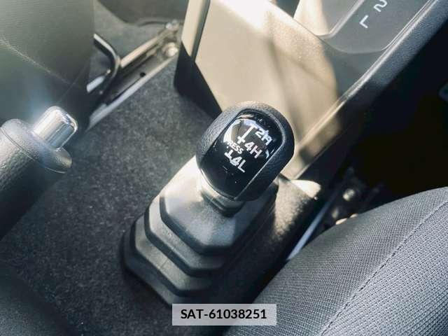 Suzuki JIMNY SIERRA 2019-03 7795884-15