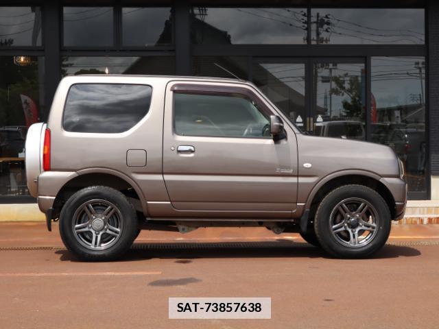 Suzuki JIMNY 2012-11 7793357-12