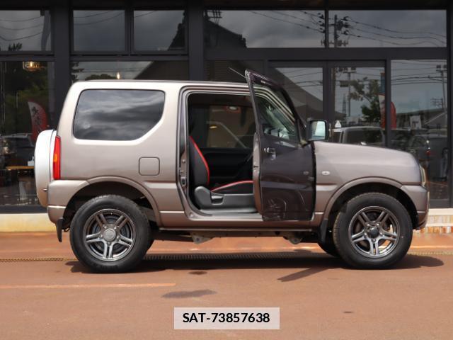 Suzuki JIMNY 2012-11 7793357-14