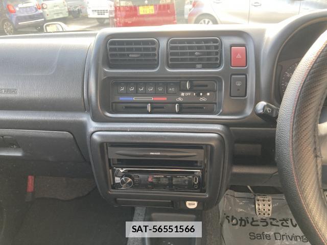 Suzuki JIMNY 2004-04 7795953-2