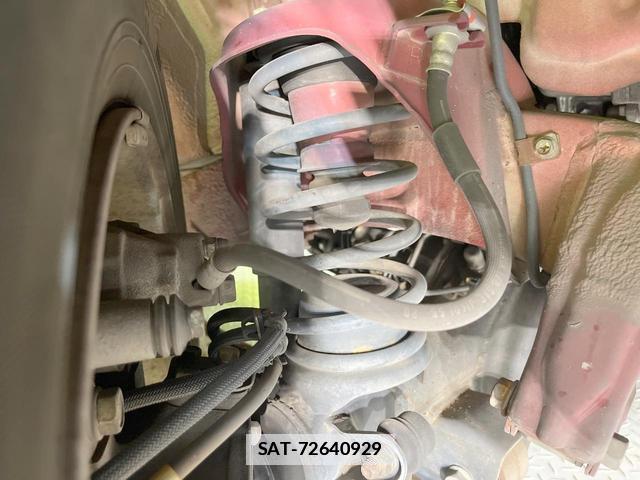 Suzuki JIMNY 2010-11 7800628-19