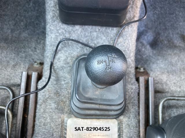 Suzuki JIMNY 1996 7801395-7