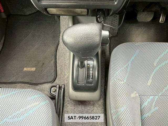 Suzuki JIMNY 2000 7801399-9