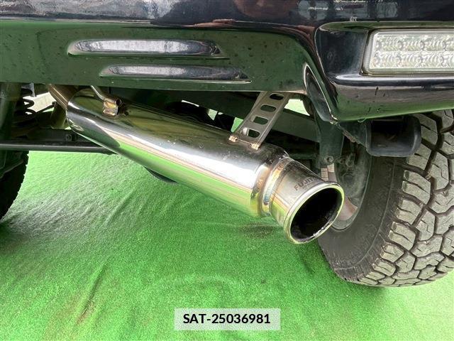 Suzuki JIMNY 2007-06 7801400-11