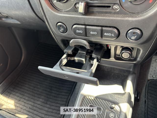 Suzuki JIMNY 2007-01 7801842-11