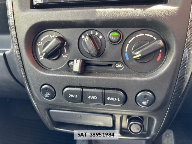 Suzuki JIMNY 2007-01 7801842-12