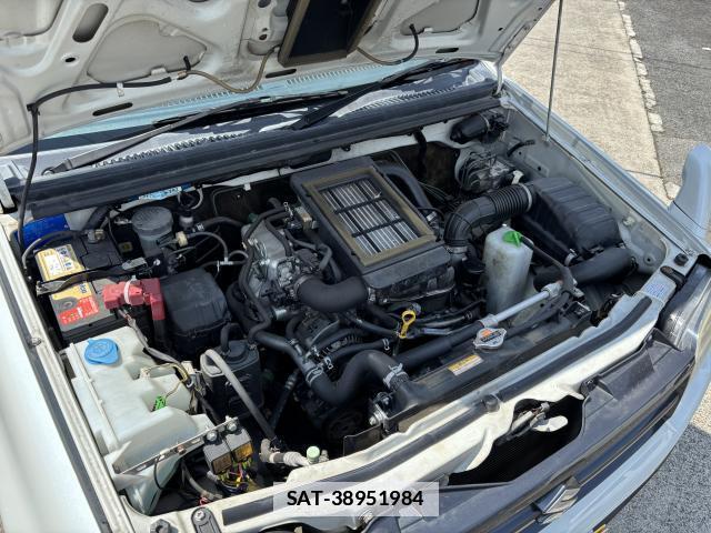 Suzuki JIMNY 2007-01 7801842-7