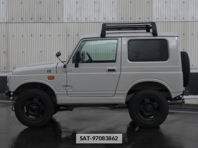 Suzuki JIMNY 1998 7803376-2