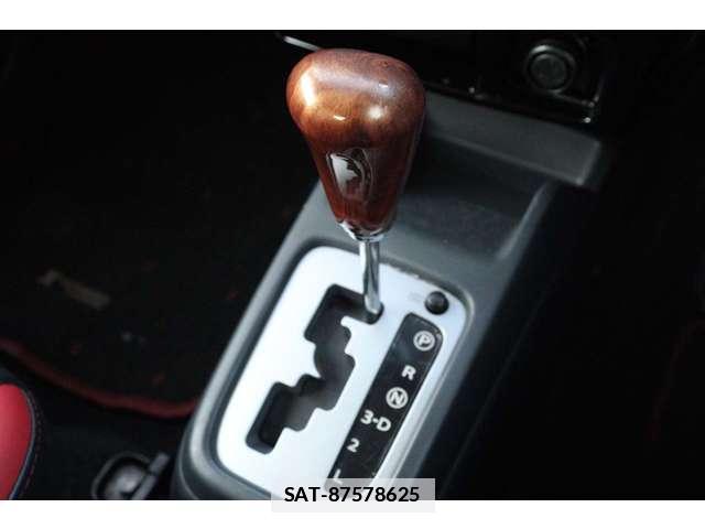 Suzuki JIMNY 2013-09 7805525-16