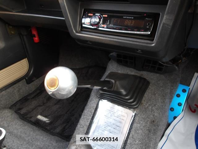 Suzuki JIMNY 1995 7806251-14