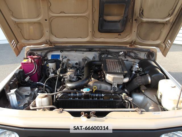 Suzuki JIMNY 1995 7806251-18