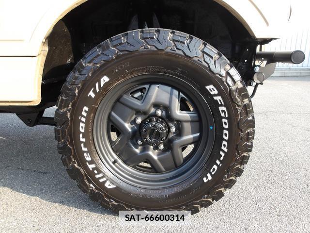 Suzuki JIMNY 1995 7806251-19