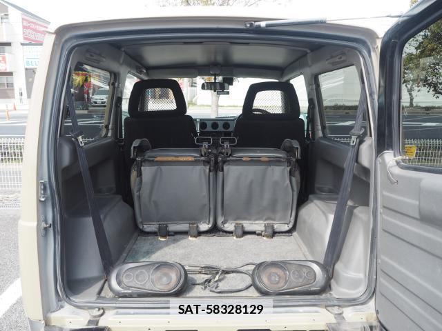 Suzuki JIMNY 1997 7810167-13