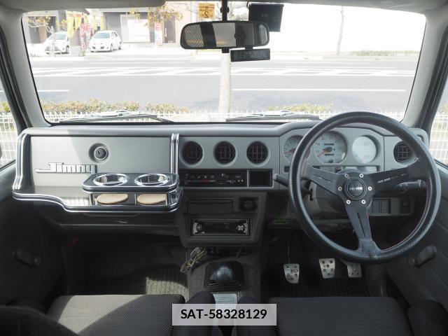 Suzuki JIMNY 1997 7810167-7