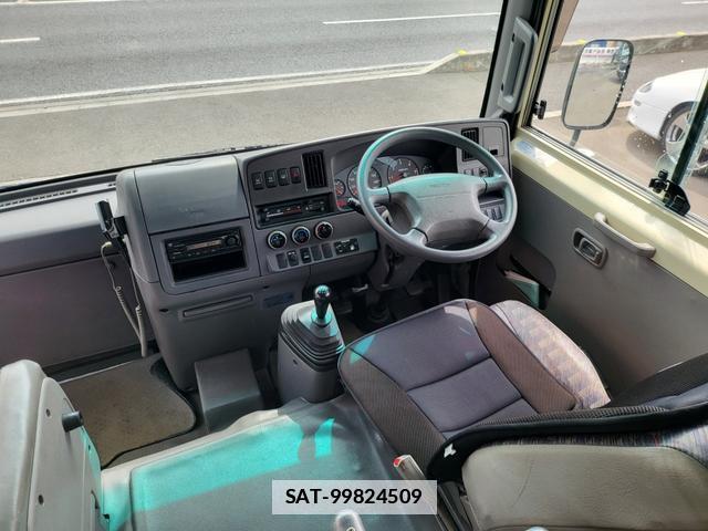 Isuzu JOURNEY BUS 2005-03 7796707-2