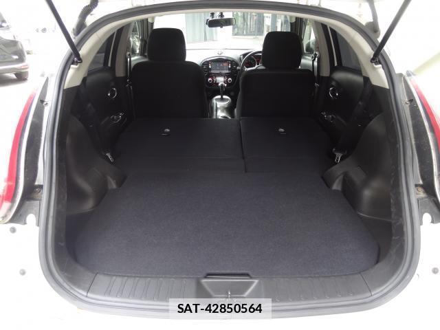 Nissan JUKE 2014-08 7805226-12