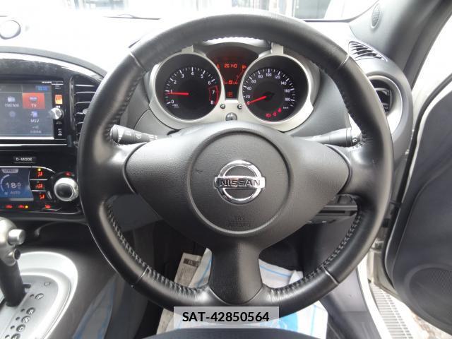 Nissan JUKE 2014-08 7805226-6