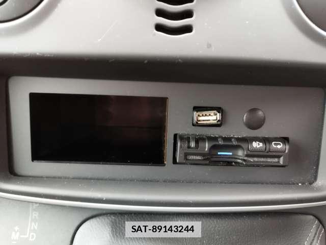 Renault KANGOO 2017-02 7802057-17