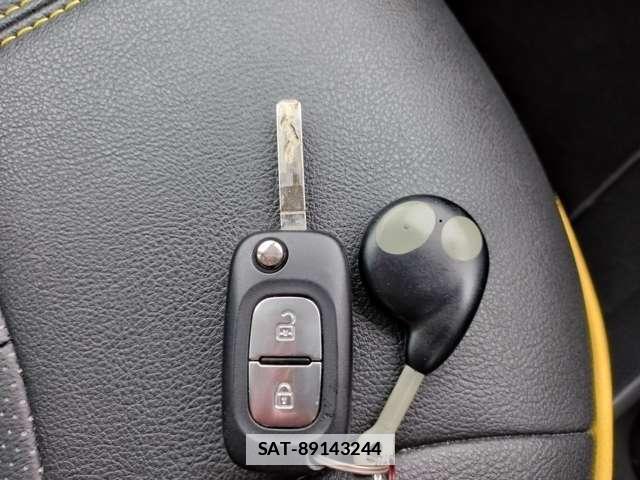 Renault KANGOO 2017-02 7802057-19