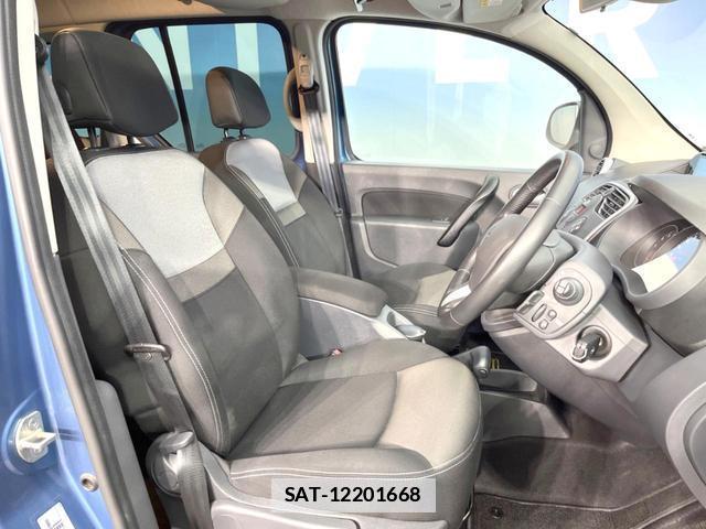 Renault KANGOO 2019-09 7804948-8