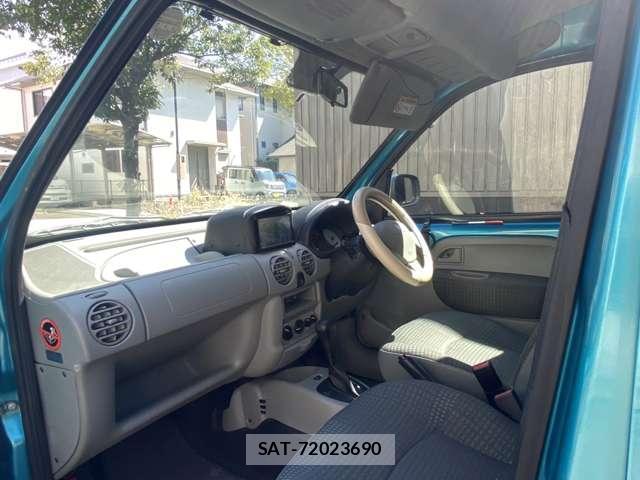 Renault KANGOO 2009-06 7805147-3