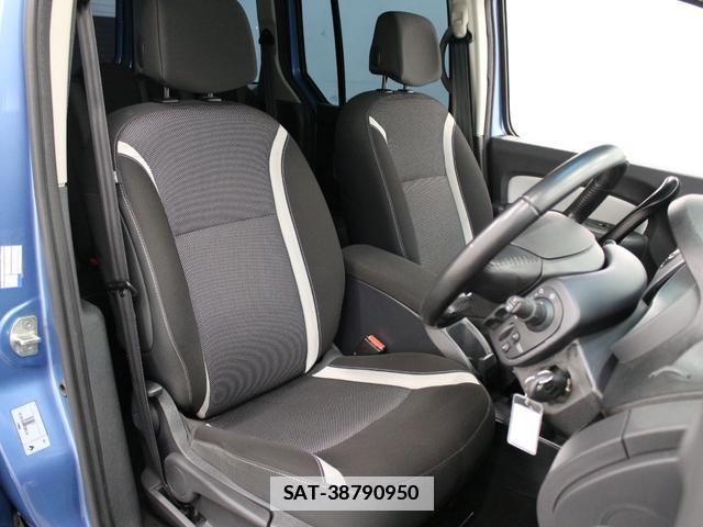 Renault KANGOO 2016-02 7806762-9