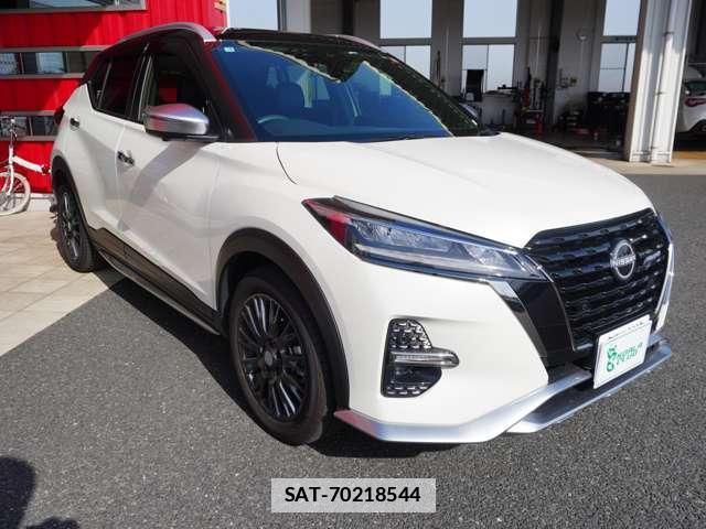 Nissan KICKS 2025-04 7795549-2