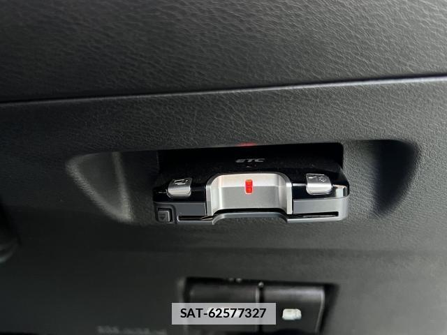 Nissan KICKS 2020-10 7798314-17