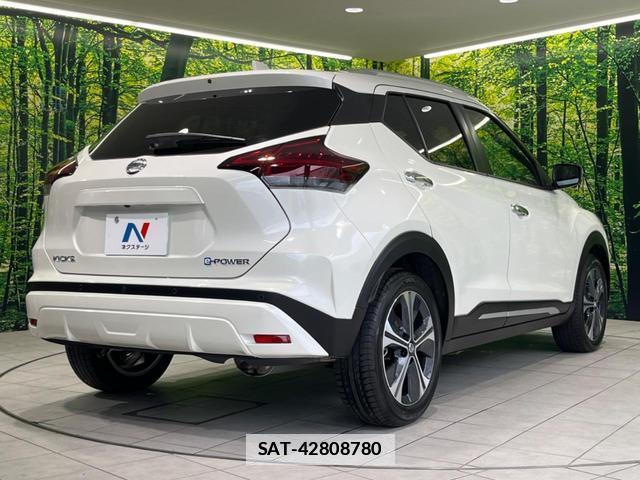 Nissan KICKS 2023-07 7799882-16