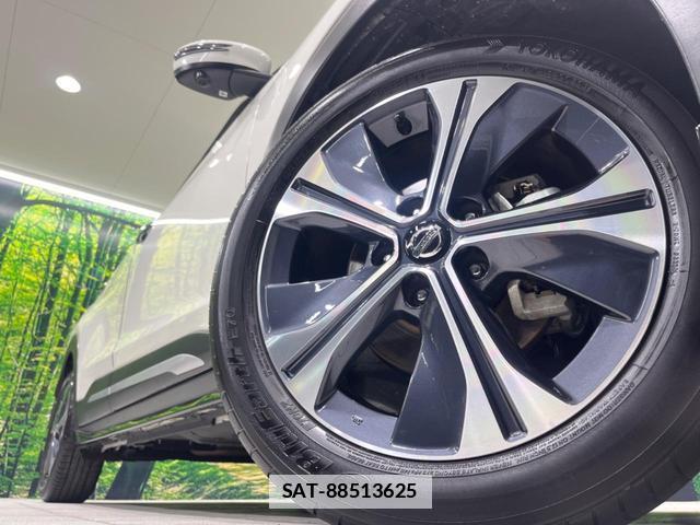 Nissan KICKS 2021-10 7799890-12
