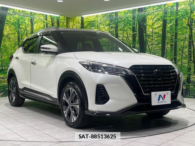 Nissan KICKS 2021-10 7799890-15