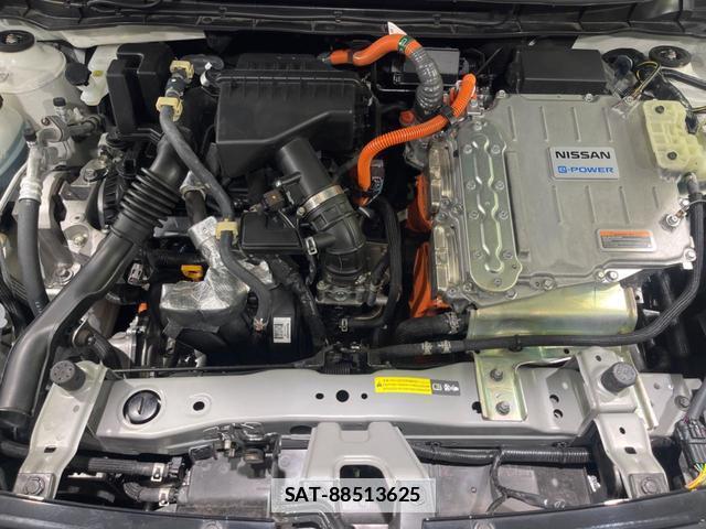 Nissan KICKS 2021-10 7799890-17